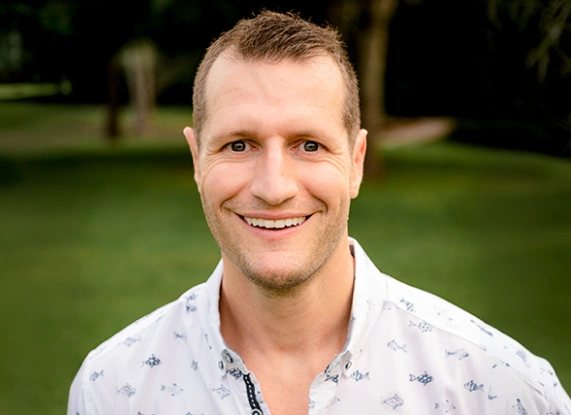 Dr. Eric Flesher