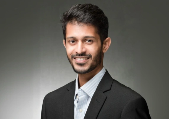 Dr. Akshay Menon